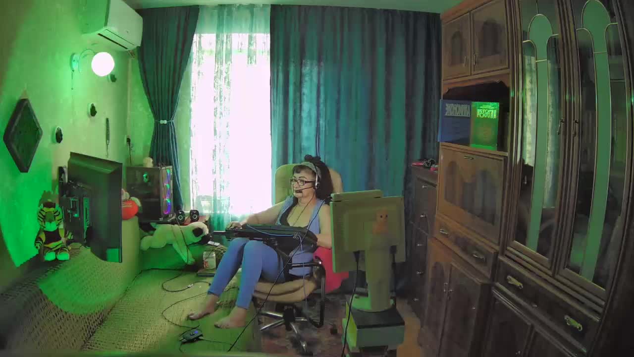 Infodar Adult Chat September 8, 2025