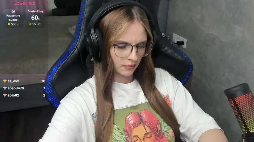 MCfly_11 Adult Chat September 8, 2025