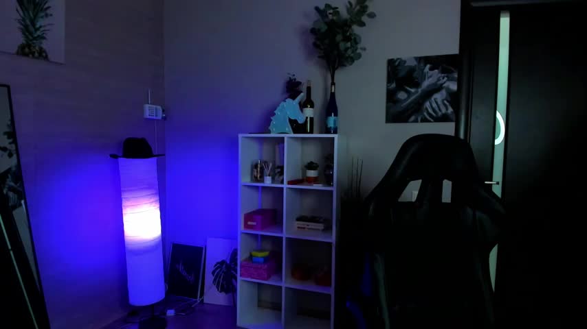 Sangria_Wine Adult Chat September 8, 2025