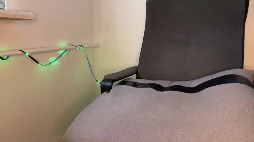 angelina_mist Adult Chat September 8, 2025