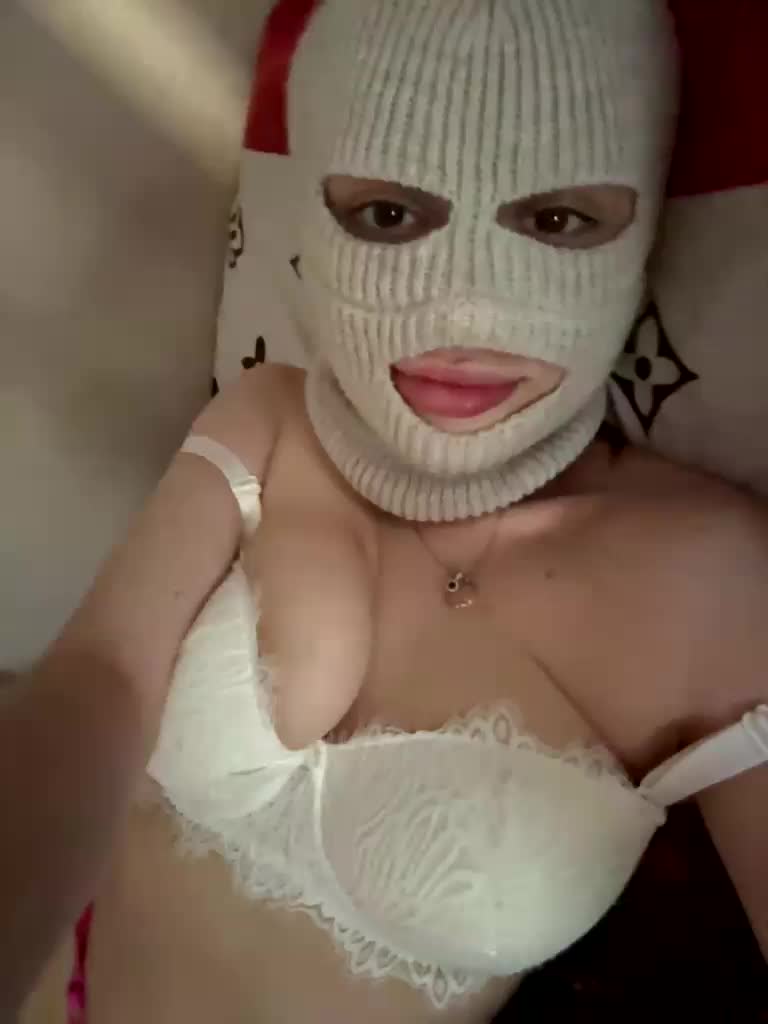 Bitttccchhh Adult Chat September 8, 2025