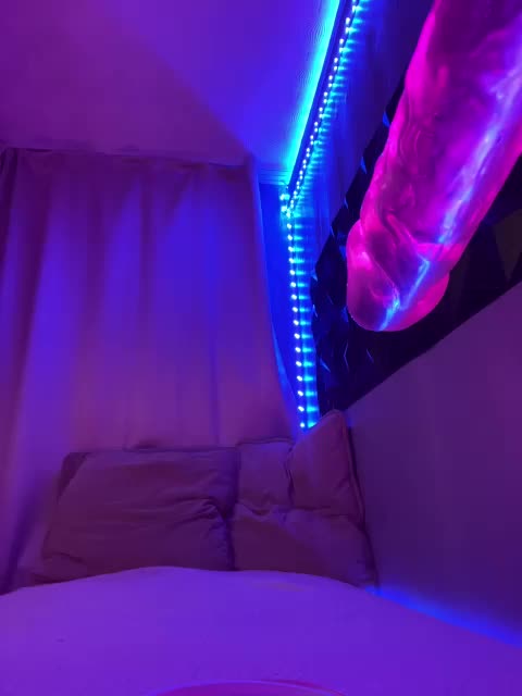 LYALAtop Adult Chat September 8, 2025