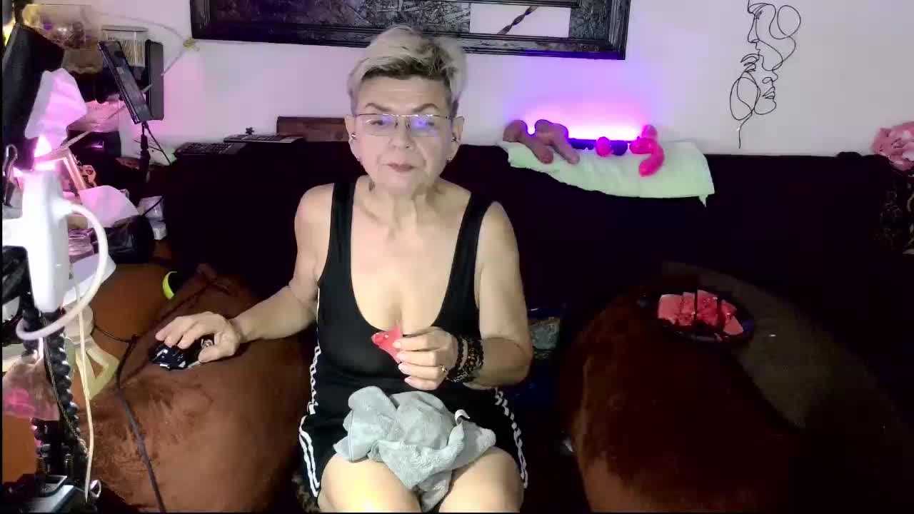 Fantasyca Adult Chat September 8, 2025