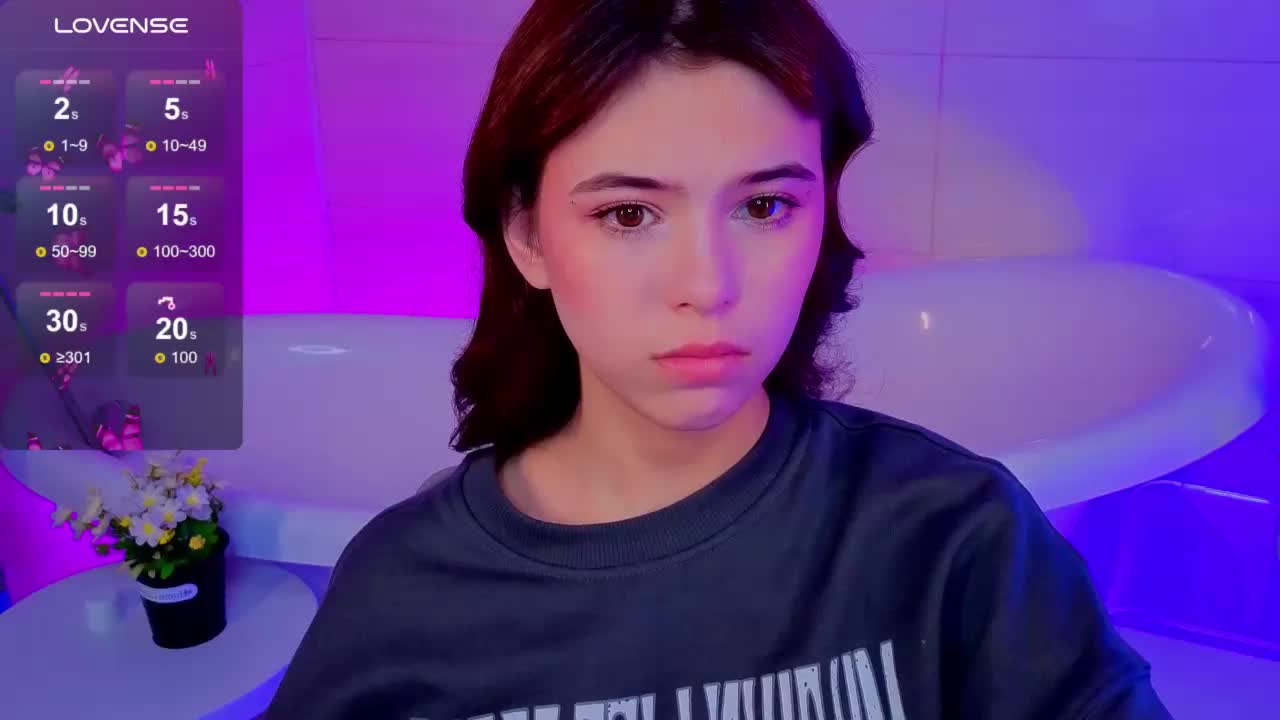 CoralineJones Adult Chat September 8, 2025