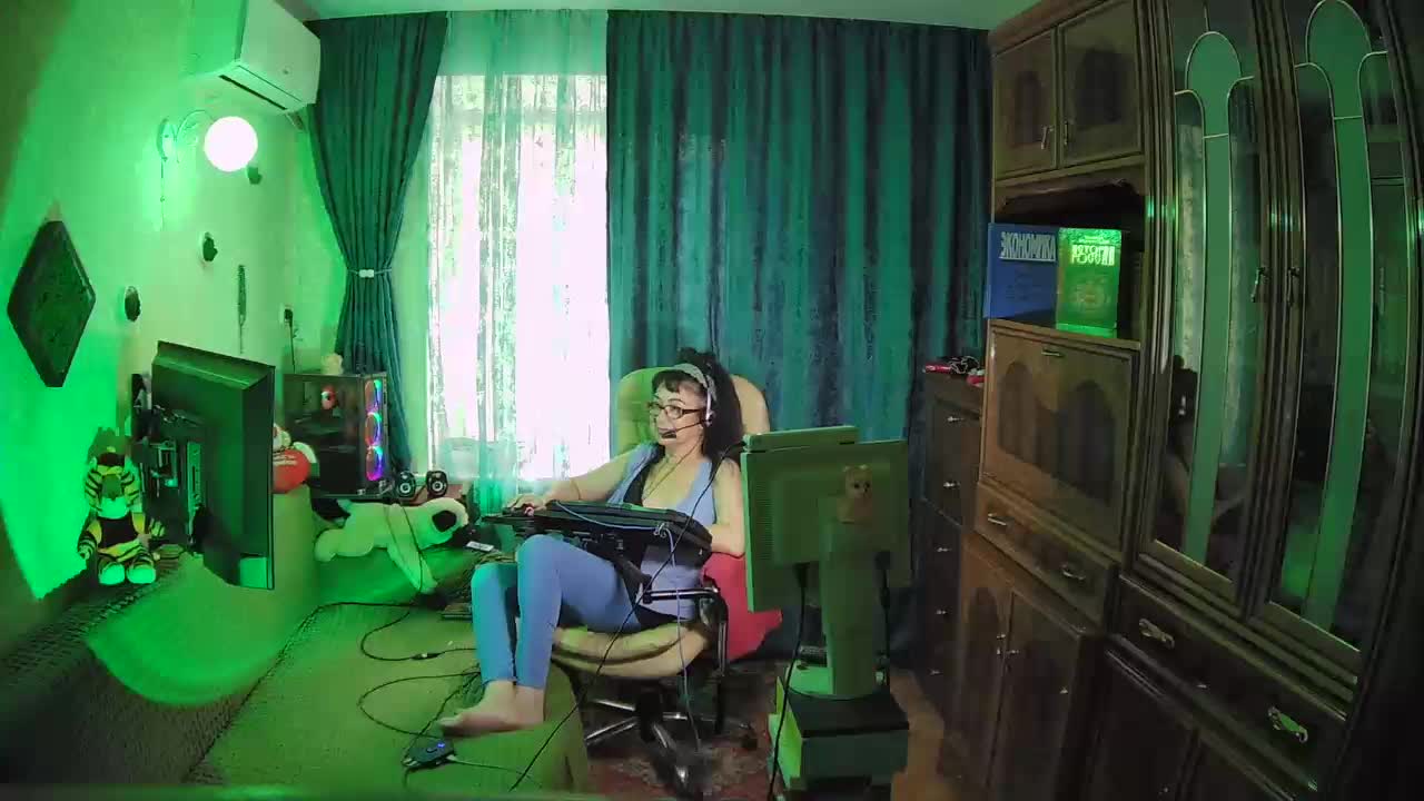 Infodar Adult Chat September 8, 2025