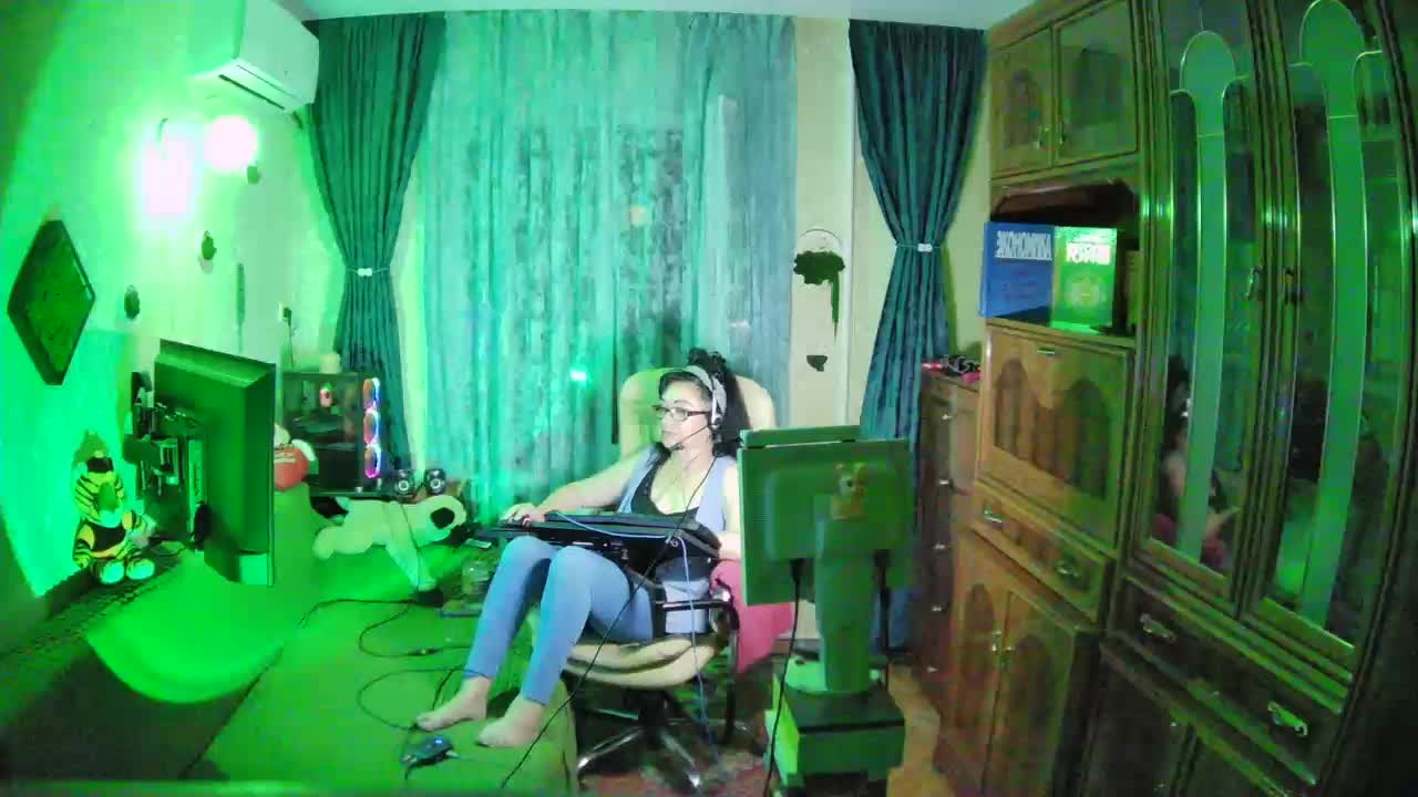 Infodar Adult Chat September 8, 2025