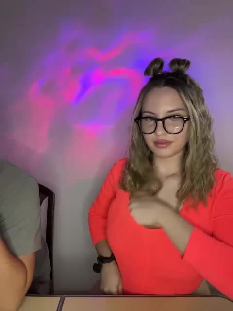 Cris_Mi Adult Chat September 8, 2025