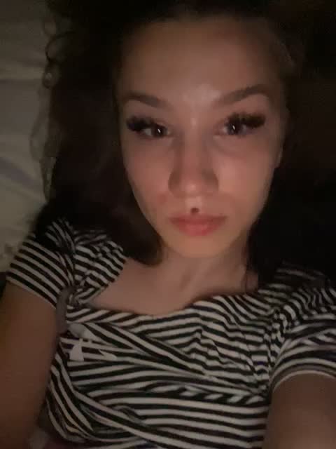 Sexy-Couple Adult Chat September 8, 2025