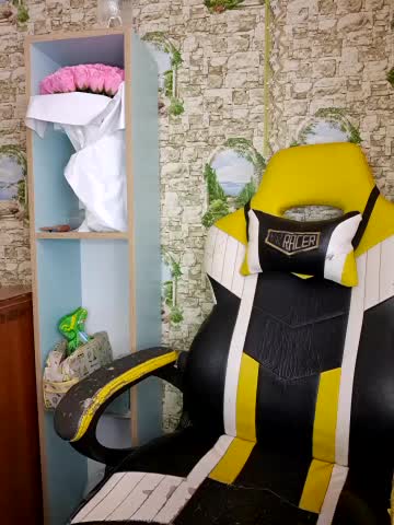 Miss_tits2025 Adult Chat September 8, 2025