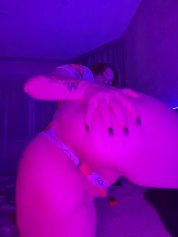 Girls-Leia Adult Chat September 8, 2025