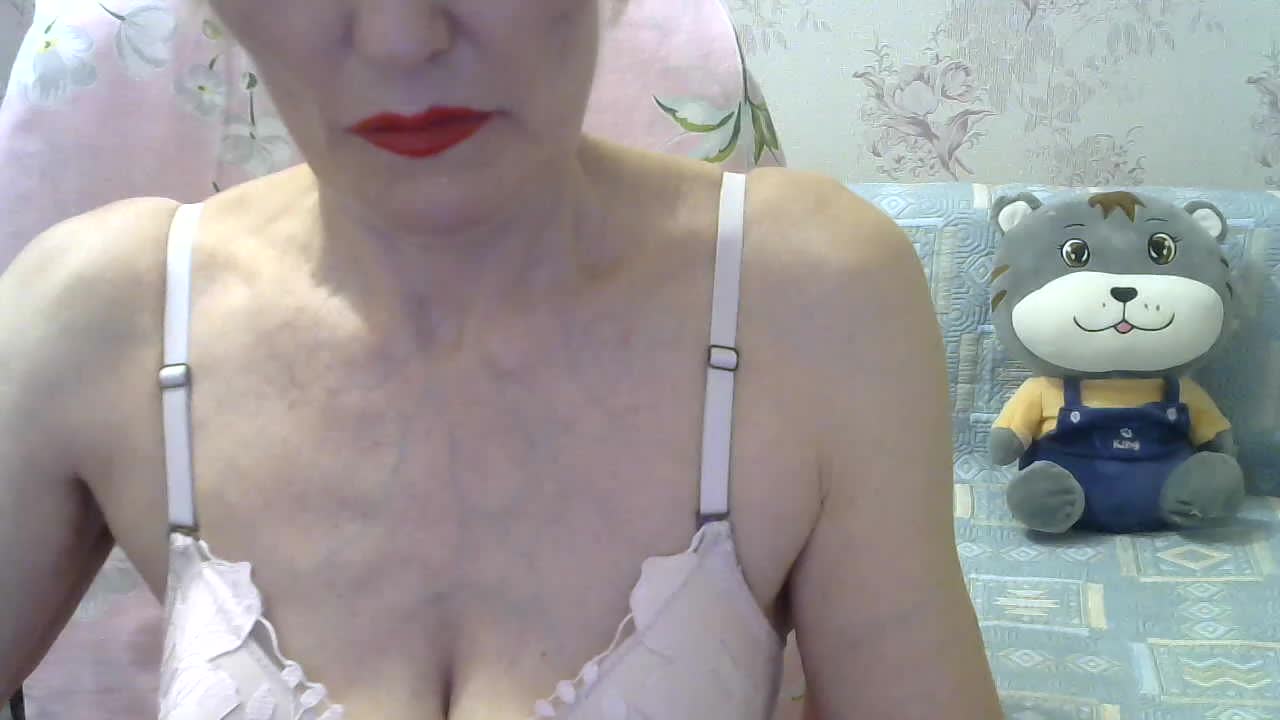 Red-Rose-777 Adult Chat September 8, 2025