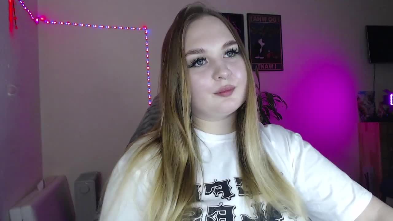 Greeenfriends6969 Adult Chat September 8, 2025