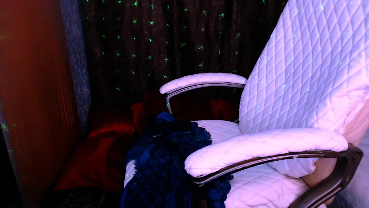 1CrazyPussy Adult Chat September 8, 2025