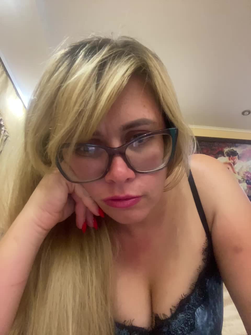 Elegant00Girl Adult Chat September 8, 2025