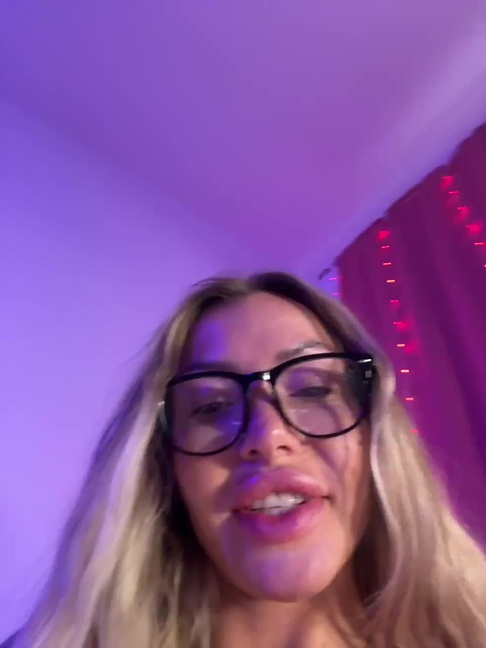 WILD-ANGEL777 Adult Chat September 8, 2025