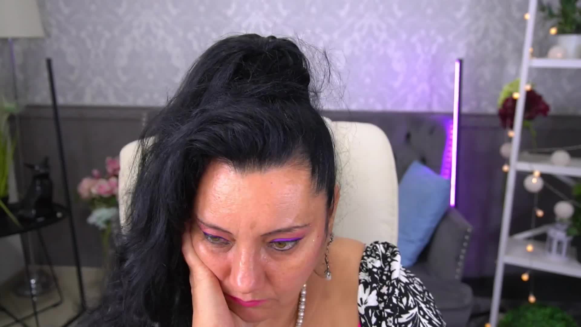 ValeryRosseee Adult Chat September 8, 2025