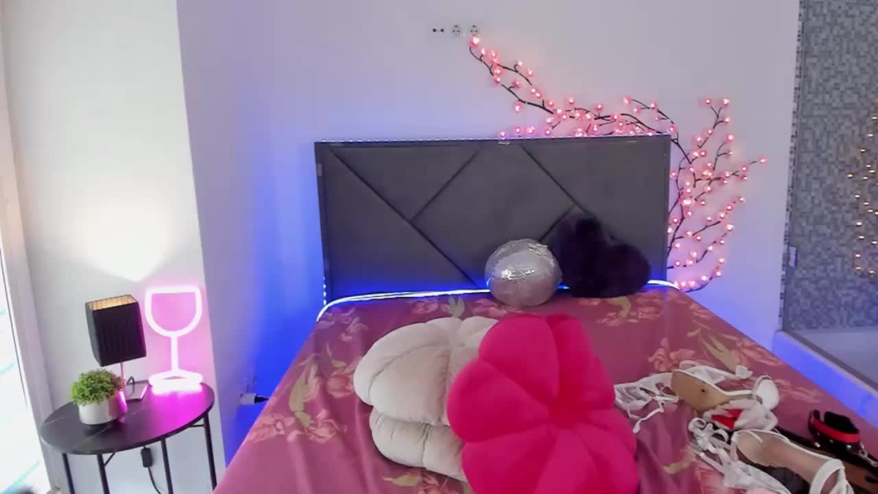 CassieEvans Adult Chat September 8, 2025