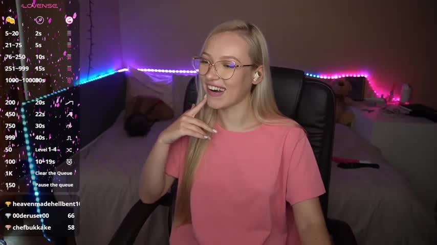 AmandaFiree Adult Chat September 8, 2025