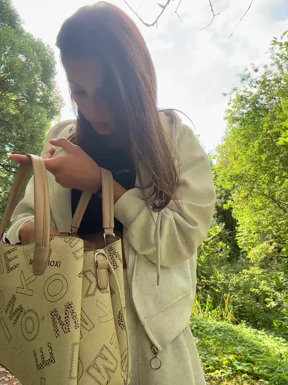 -Eva-22- Adult Chat September 8, 2025