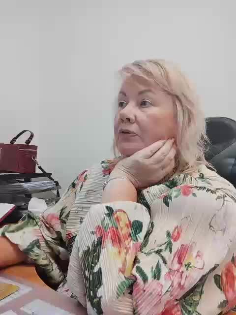 BESTija-1 Adult Chat September 8, 2025