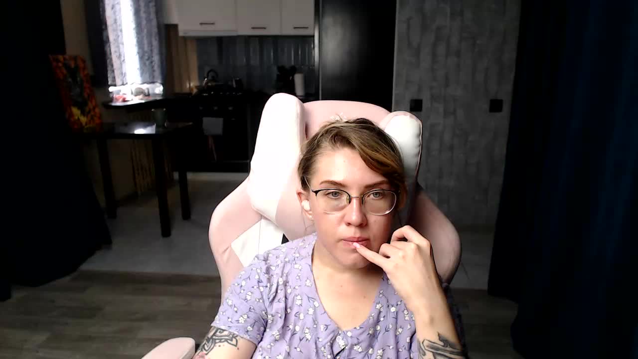 Regimasmile Adult Chat September 9, 2025