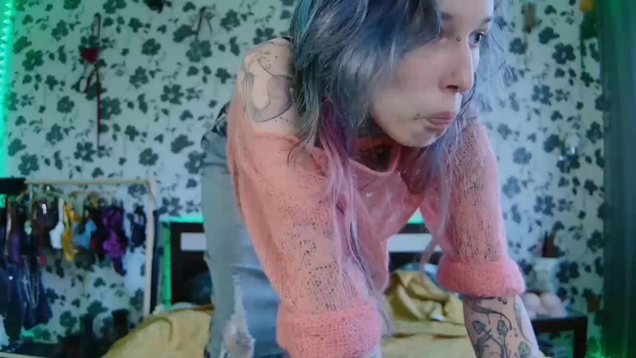 LittleSpaceMouse- Adult Chat September 9, 2025