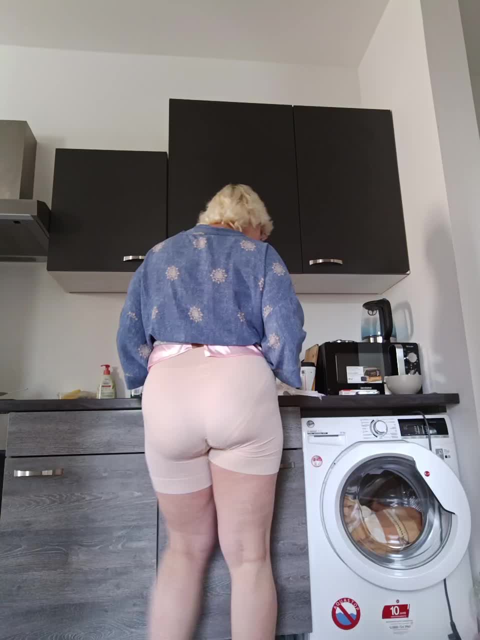 Vika211 Adult Chat September 9, 2025