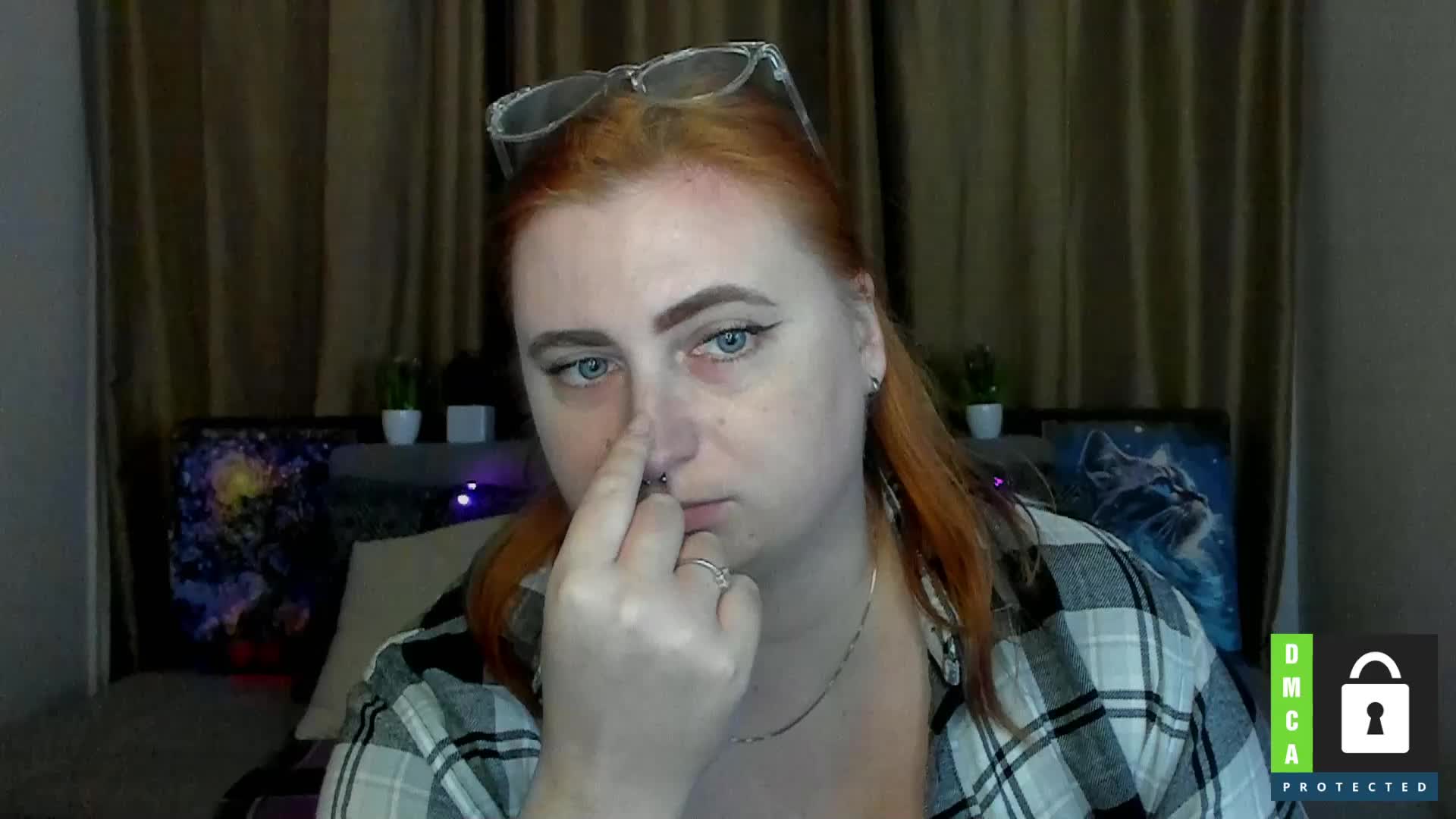 Aliciaredluv Adult Chat September 9, 2025