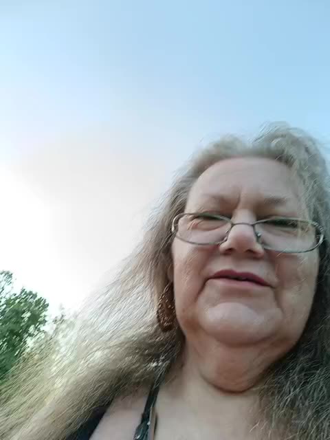 EmpressLady Adult Chat September 9, 2025