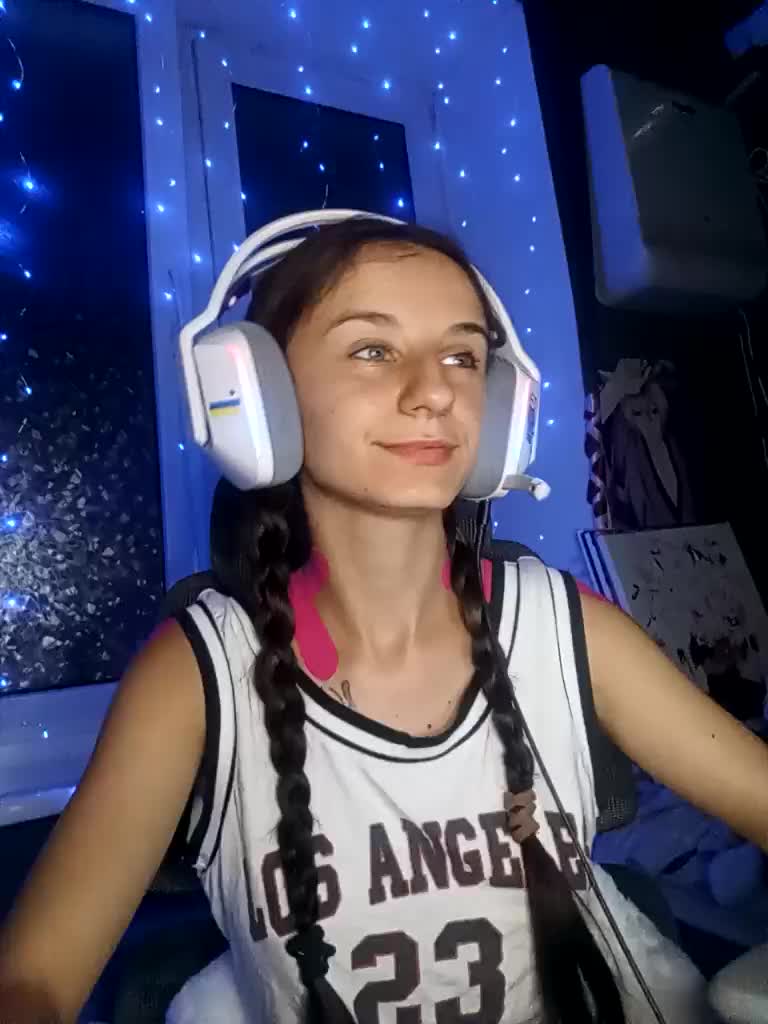 KikNika Adult Chat September 8, 2025