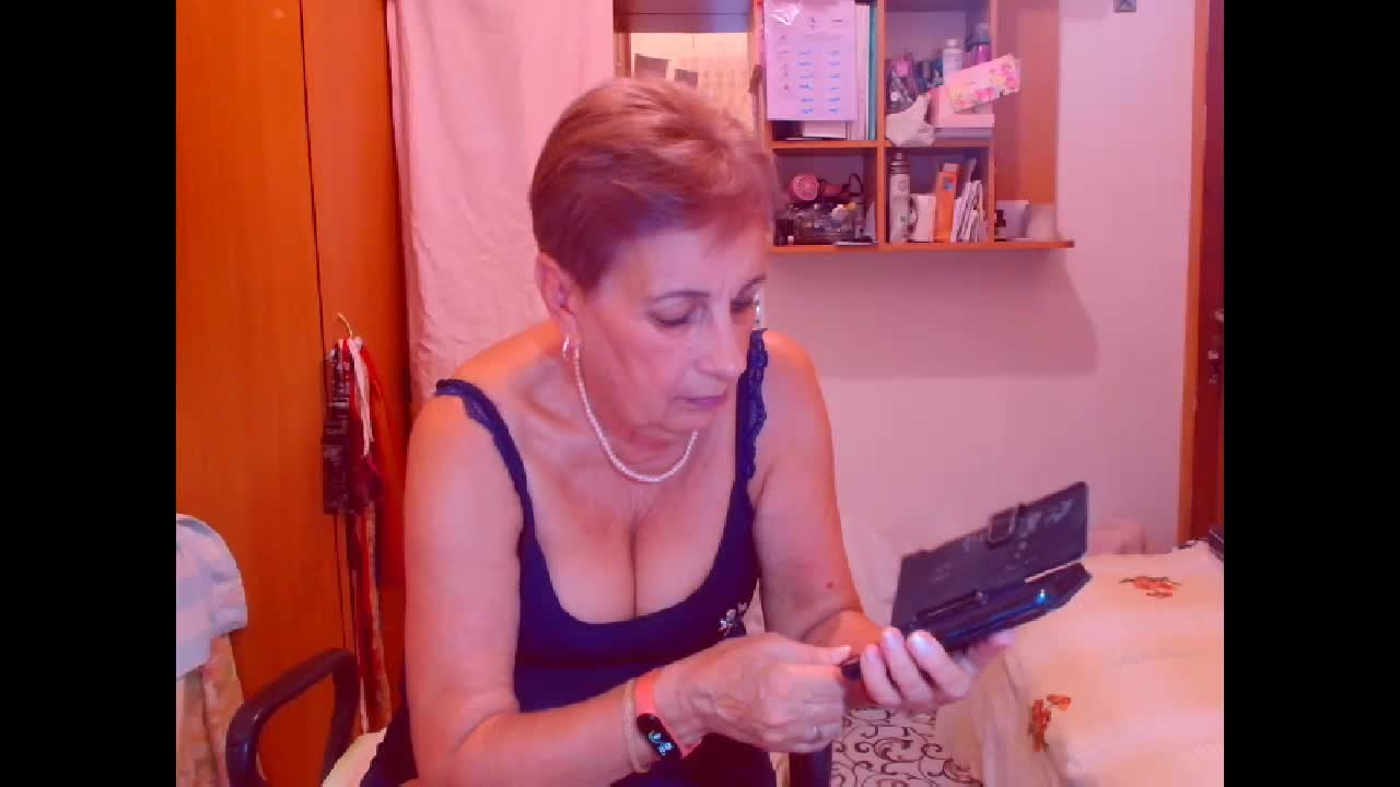 Victoria5643 Adult Chat September 9, 2025