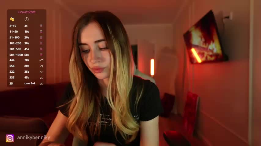 Coconutkitty Adult Chat September 9, 2025