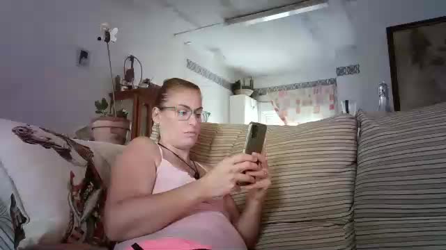 lolahueso Adult Chat September 9, 2025