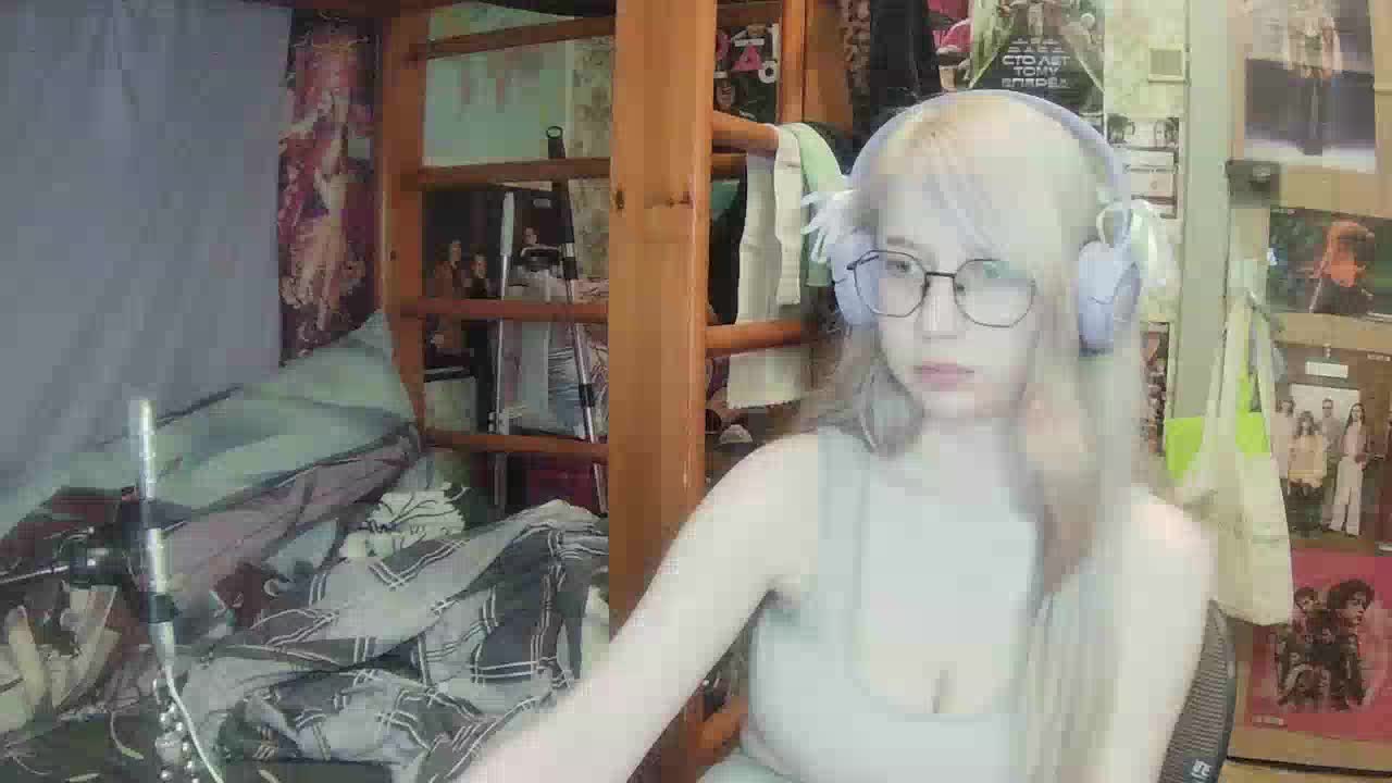 anadewitt Adult Chat September 9, 2025