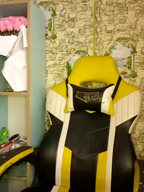 Miss_Boobs2025 Adult Chat September 9, 2025