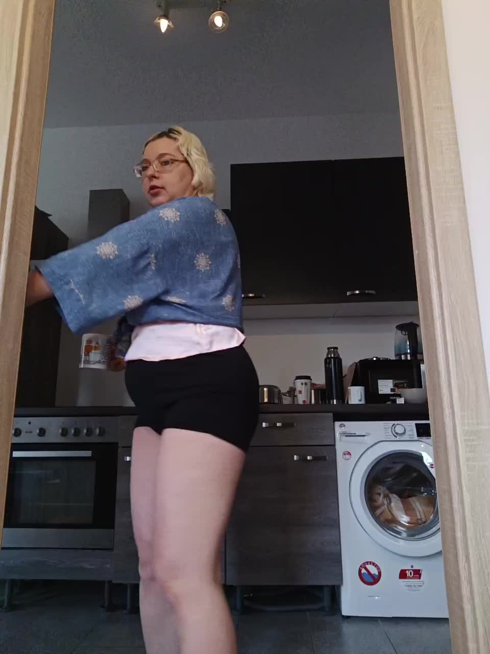 Vika211 Adult Chat September 9, 2025