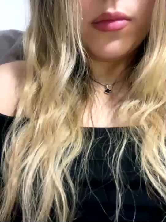 JULIE21 Adult Chat September 9, 2025