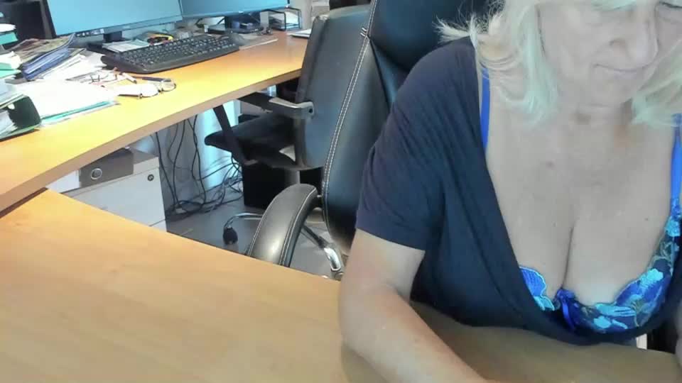 tammy4camfun Adult Chat September 9, 2025