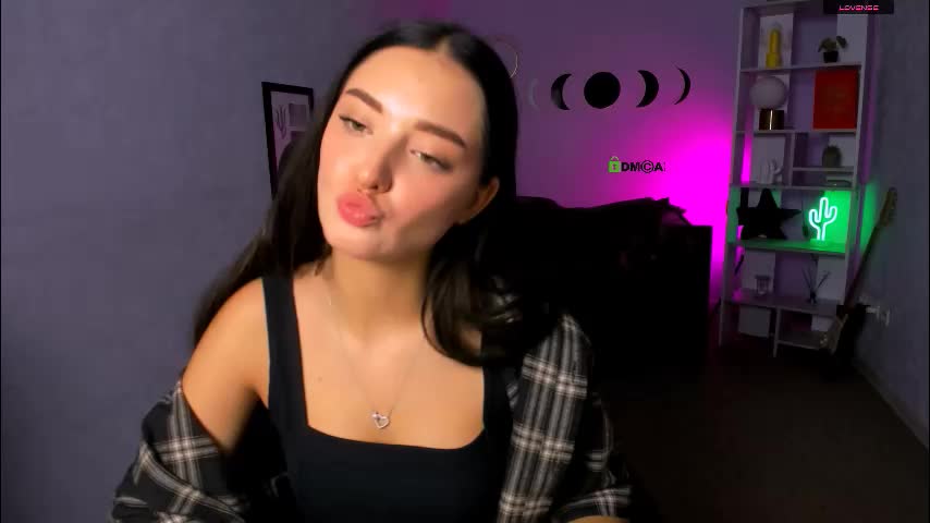 miki_nikki Adult Chat September 9, 2025