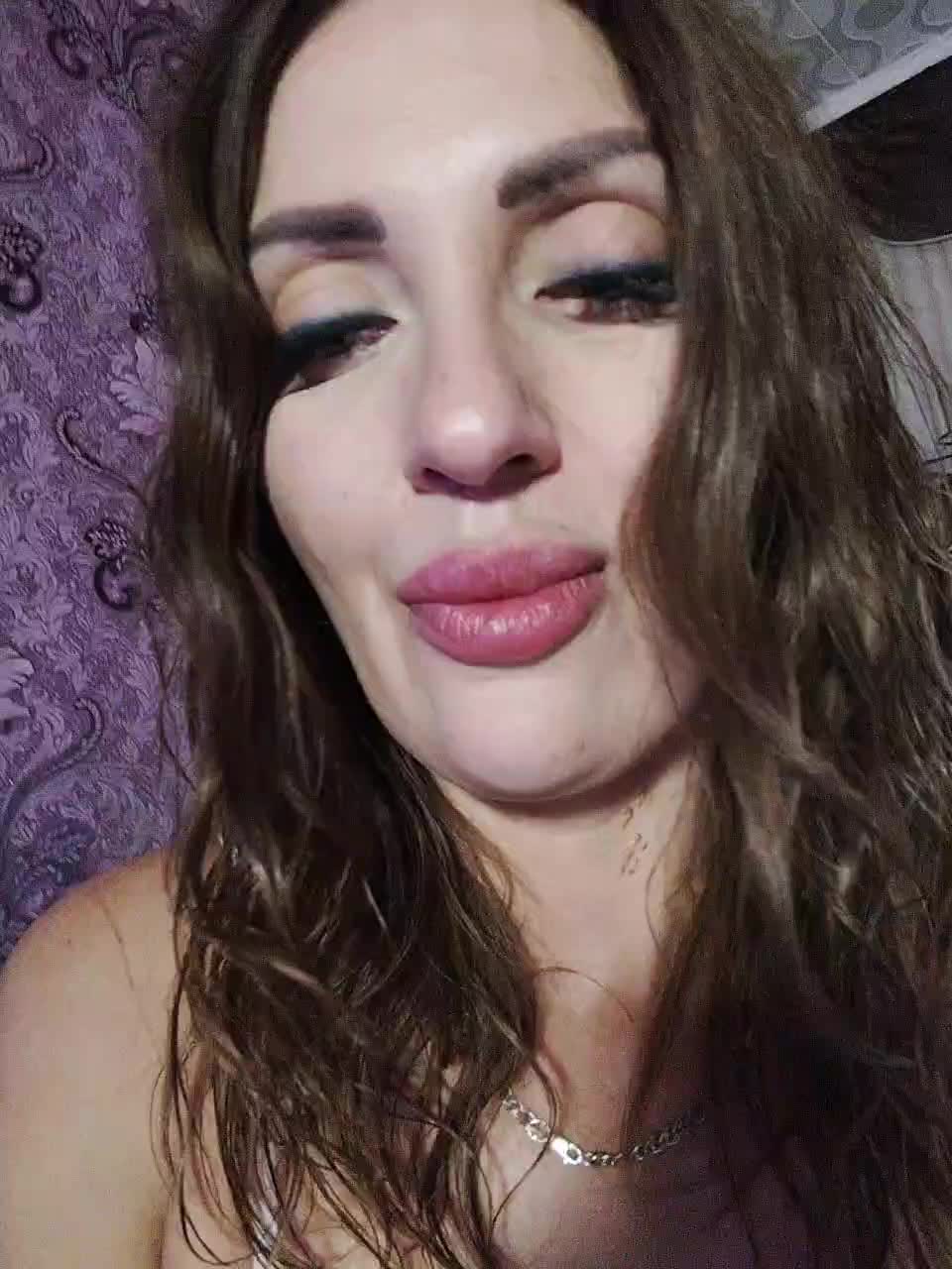 SexyKitty75-1 Adult Chat September 9, 2025