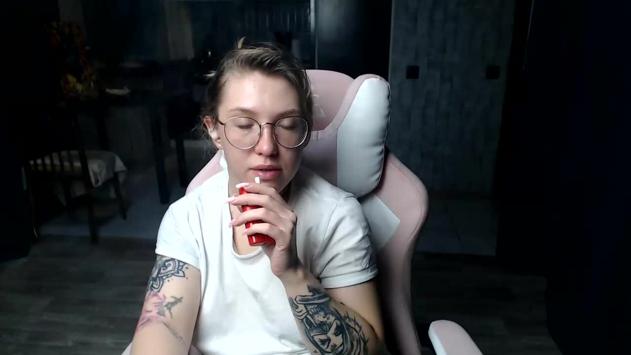 Regimasmile Adult Chat September 9, 2025