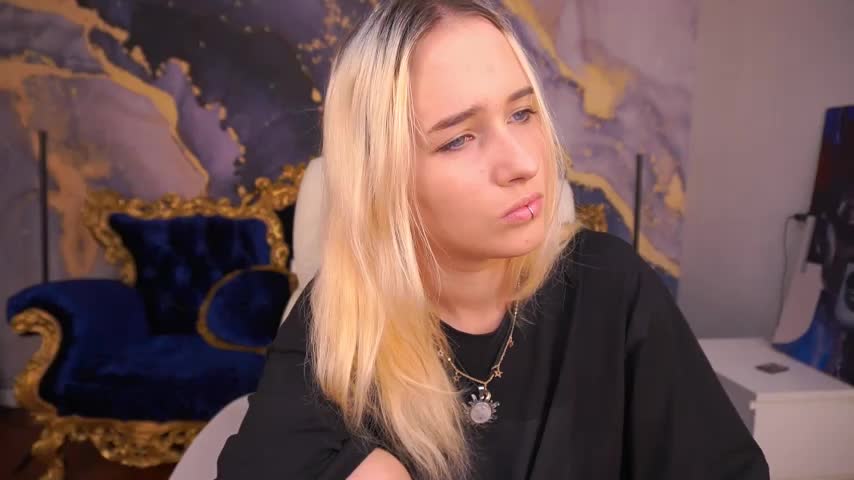 LilElfie Adult Chat September 9, 2025