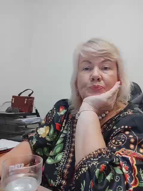 BESTija-1 Adult Chat September 9, 2025