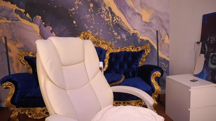 LilElfie Adult Chat September 9, 2025