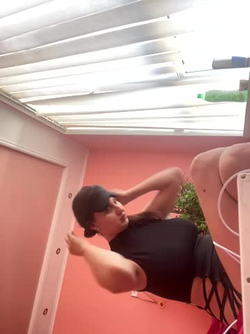 Flossy_Vettie Adult Chat September 9, 2025