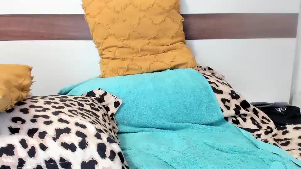 00ingrid00 Adult Chat September 9, 2025