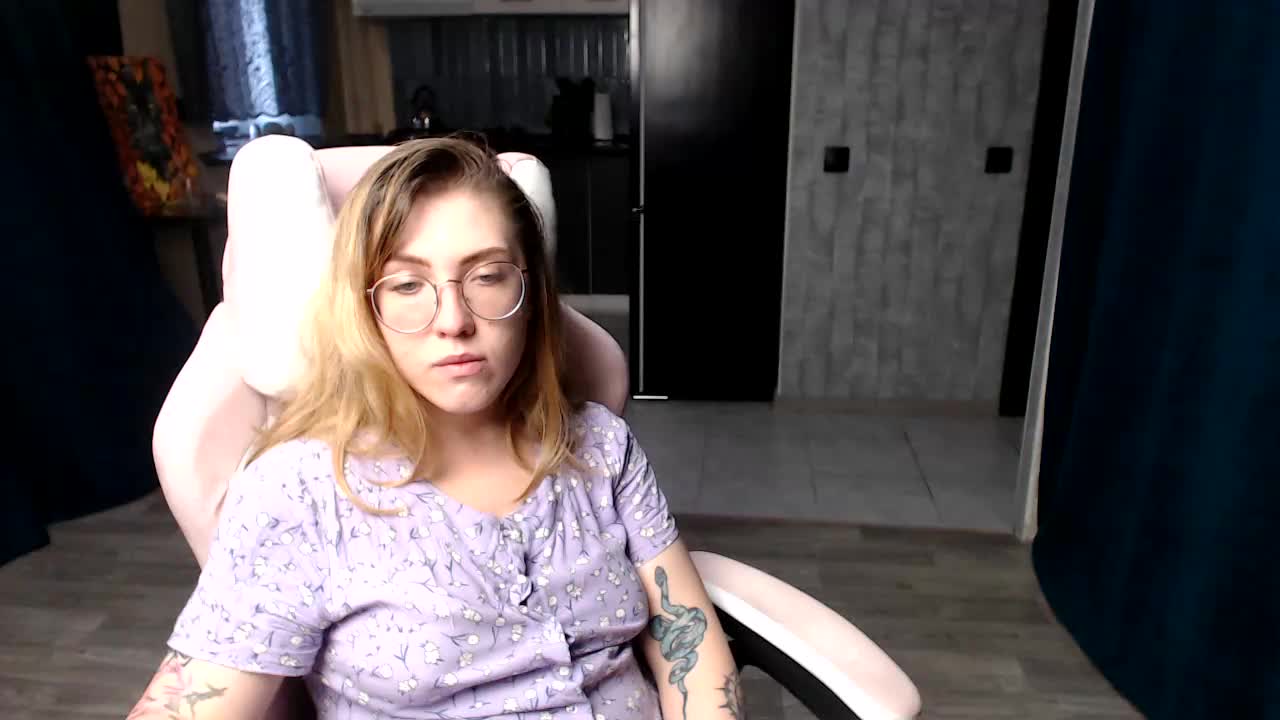 Regimasmile Adult Chat September 9, 2025