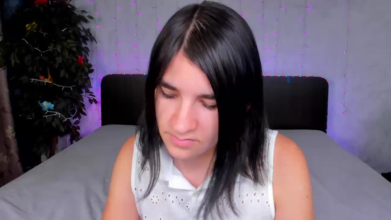 Polly-Love Adult Chat September 9, 2025