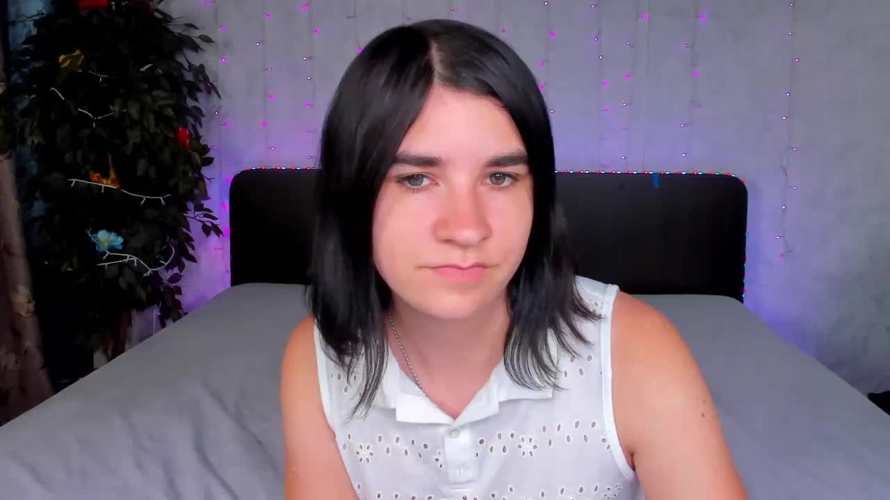 Polly-Love Adult Chat September 9, 2025