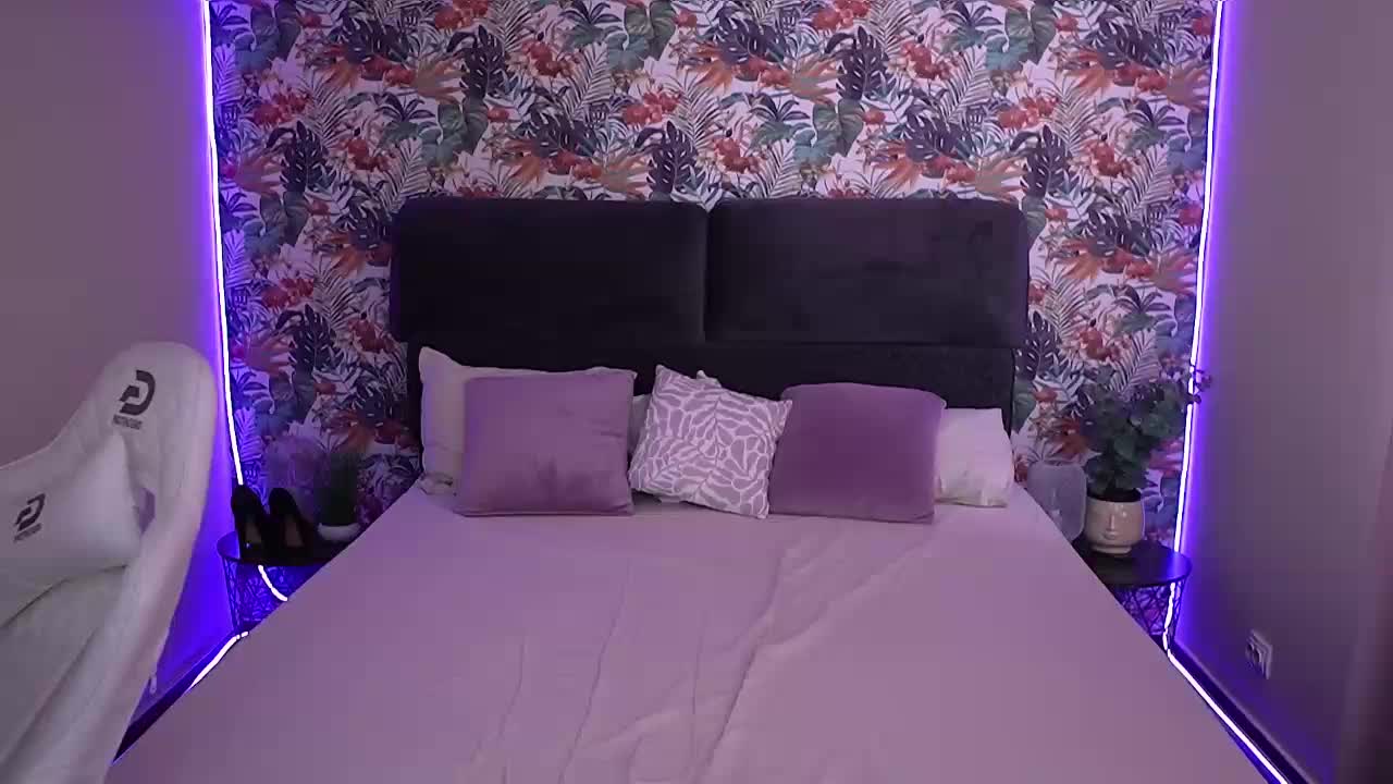 SexyIrinka Adult Chat September 10, 2025